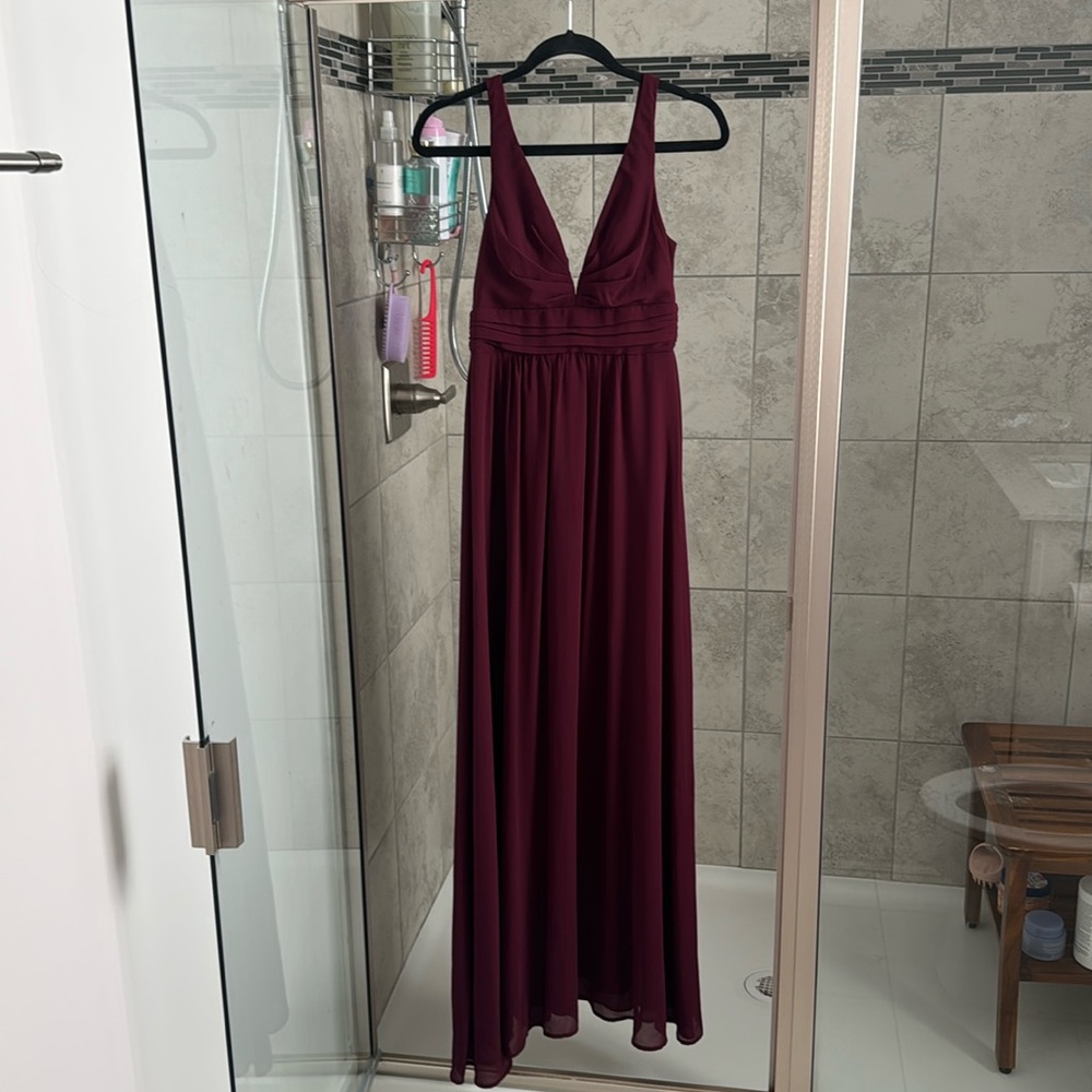 Lulus XS maroon long formal dress